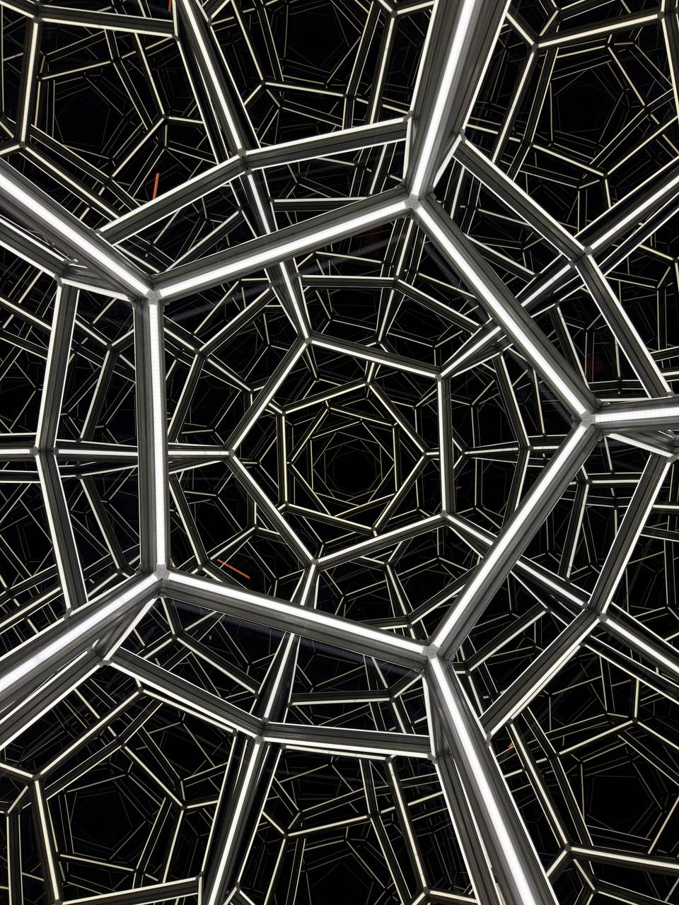 Infinity mirror tunnel at Museum of Illusions Mall of America